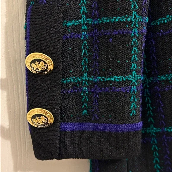 St. John Collection Marie Gray Plaid Knit Cardigan Gold Crest Buttons Size Small